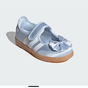 adidas Kids Light Blue Sneakers with Bow